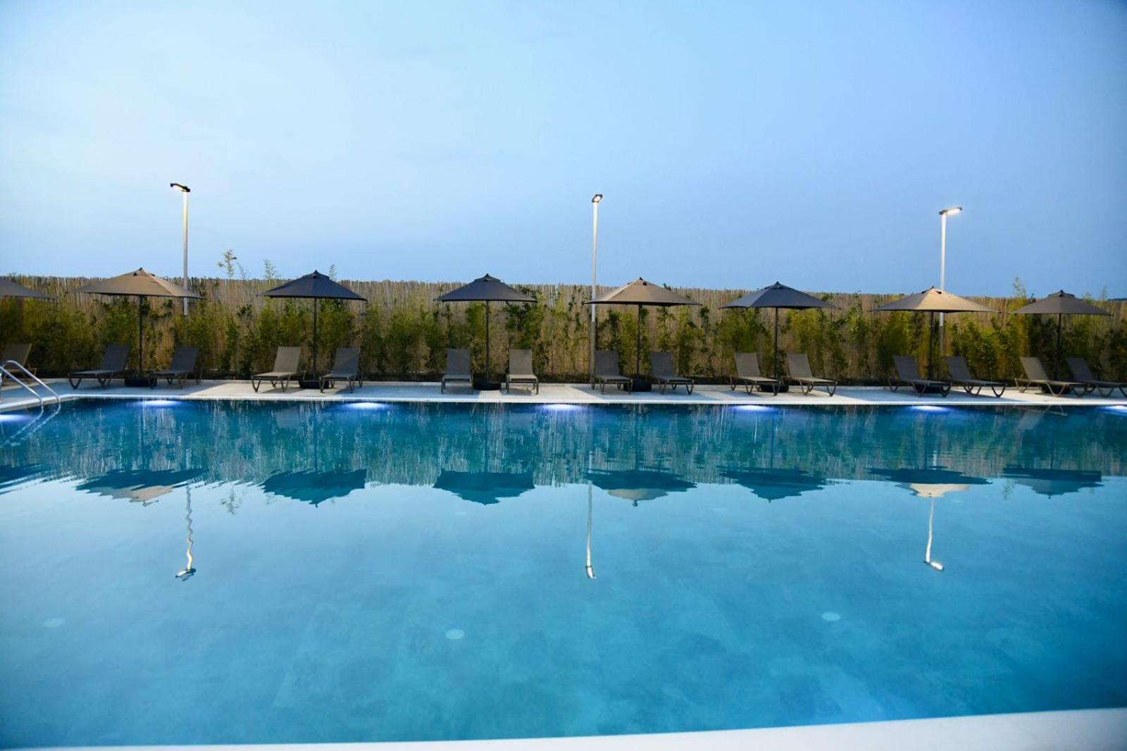 Amber Village Spille Bagian luar foto